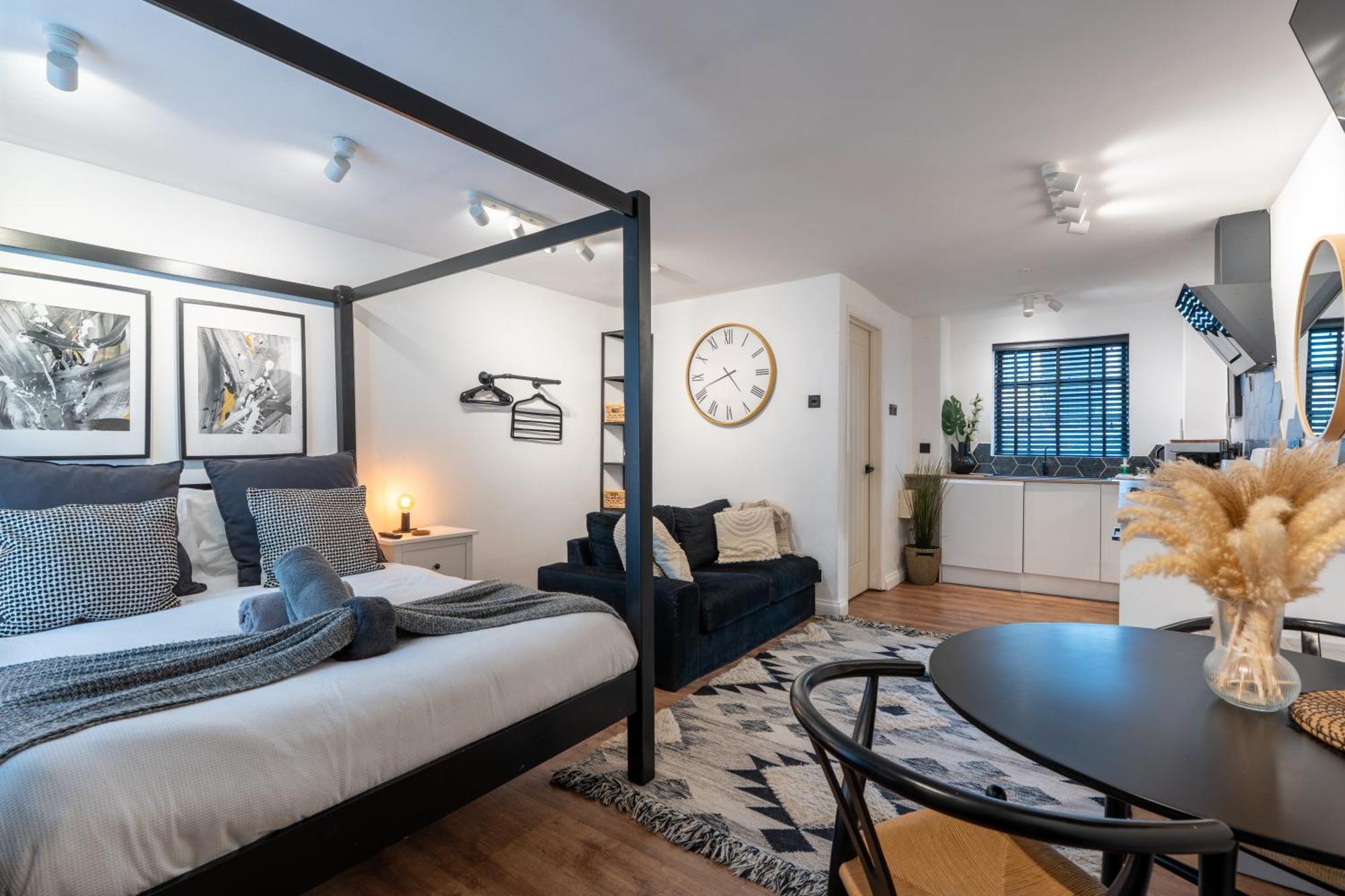 Ultra Modern Apartment, In * Exeter