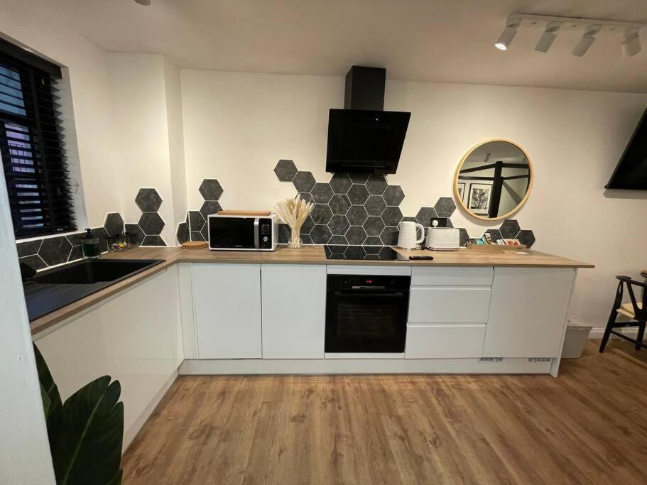 Apartamento Ultra Modern Apartment, In Exeter